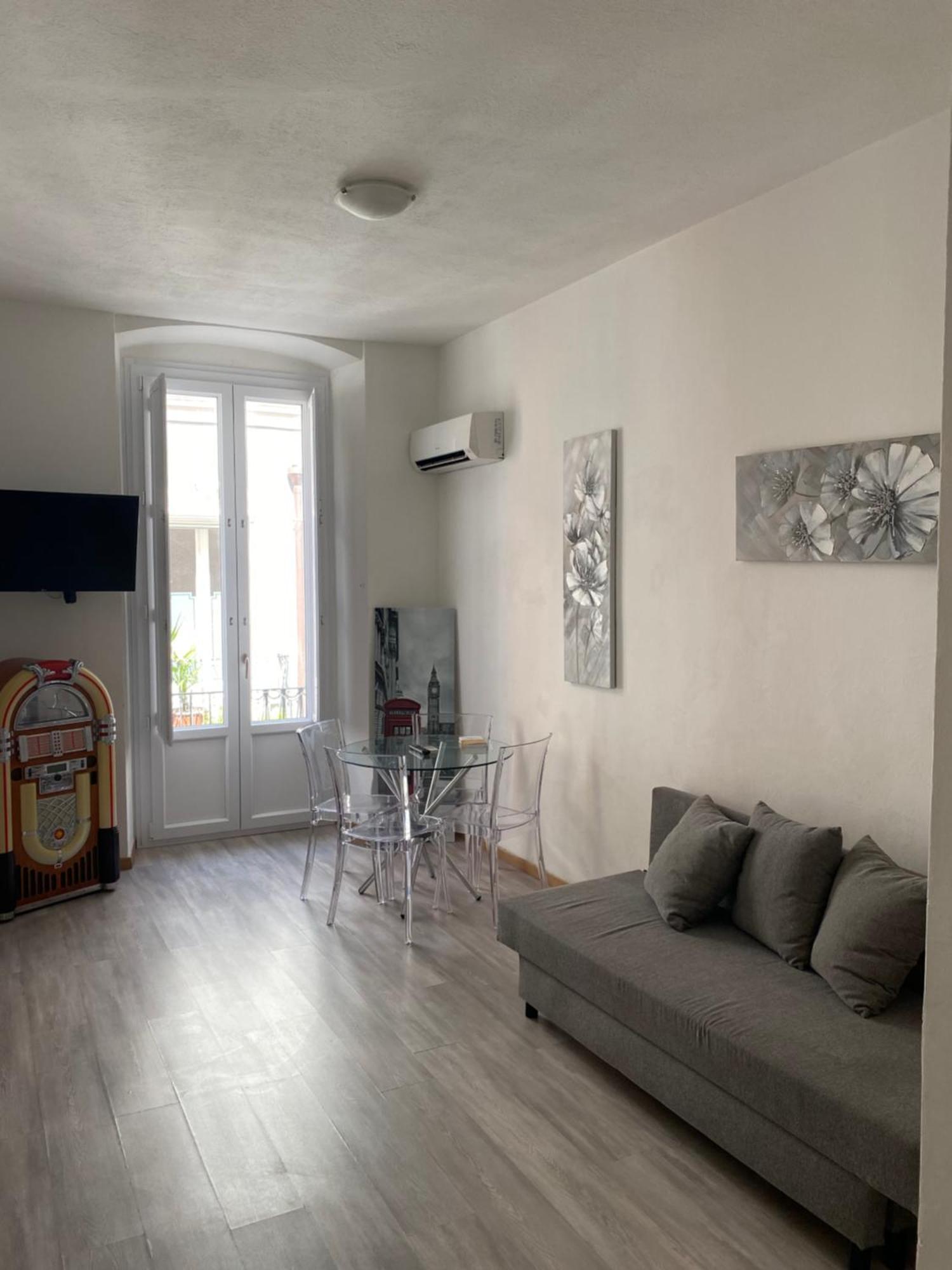 Apartment Cavour 68 Cagliari Eksteriør billede